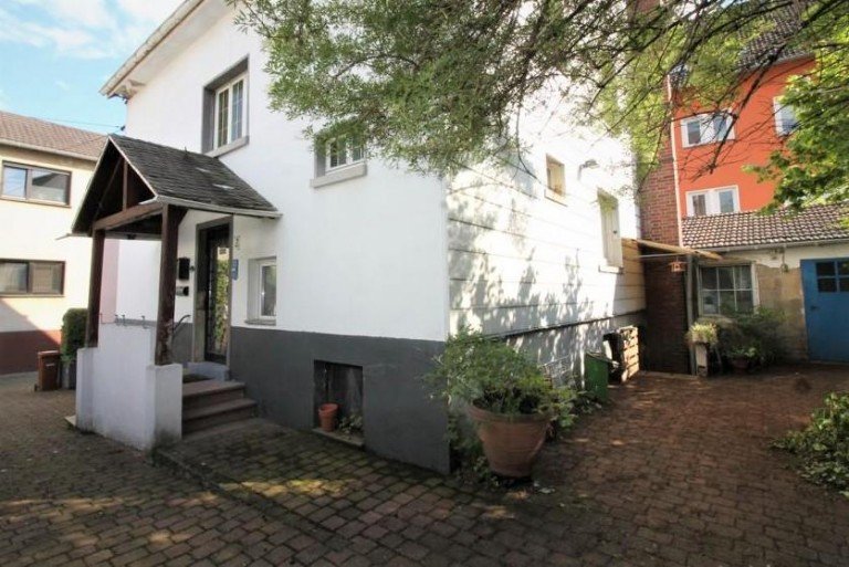  Erpel Einfamilienhaus 53579 Erpel - Einfamilienhaus im historischen Ortskern