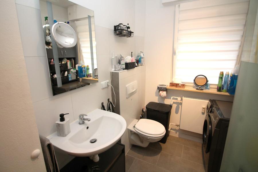 Bad Dachgeschosswohnung Neustadt (Wied)