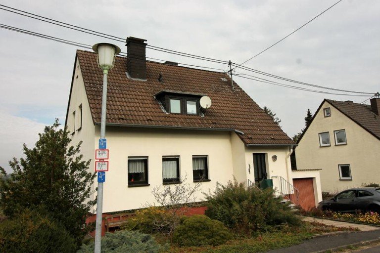 K800 Au�enansicht Asbach Einfamilienhaus 53567 Asbach - Einfamilienhaus in Top-Lage