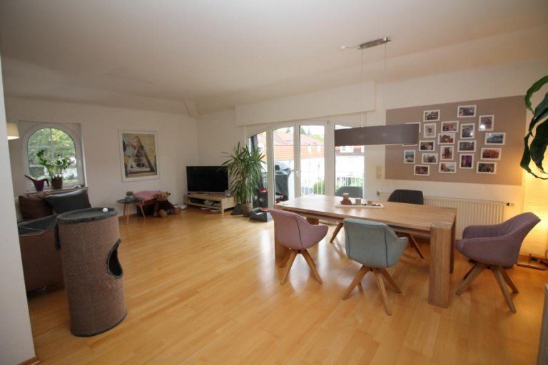  Neuwied Etagenwohnung 56564 Neuwied - 3-Zimmerwohnung am Stadtrand