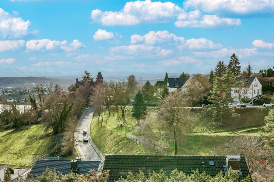 Ausblick Dachterrasse Villa Linz am Rhein