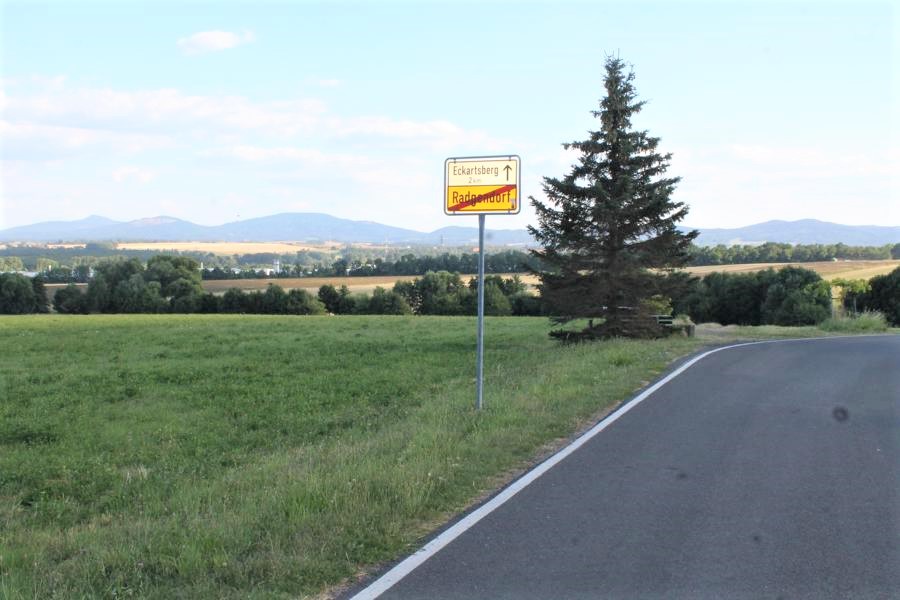 Ortsrandlage Wohngrundst�ck Radgendorf